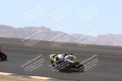 media/Apr-10-2022-SoCal Trackdays (Sun) [[f104b12566]]/Bowl (11am)/